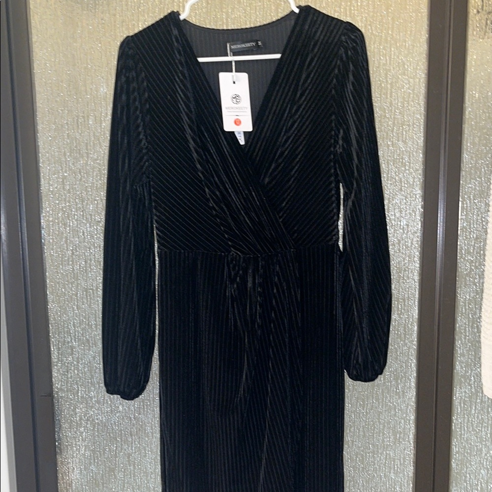 Elegant Black Velvet Wrap Dress